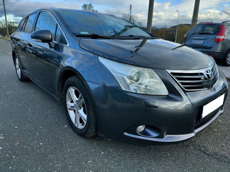 Toyota Avensis Automat_LPG_Tempomat_Grzane Fotele