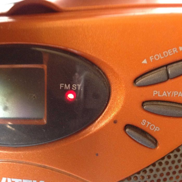 Vitek Магнитола (CD-MP3) VT-3952 OG (полурабочая) радио CD плеер Витэк