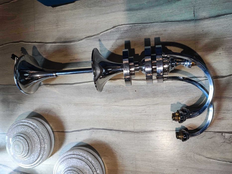 Art deco,niklowany mosiężny żyrandol