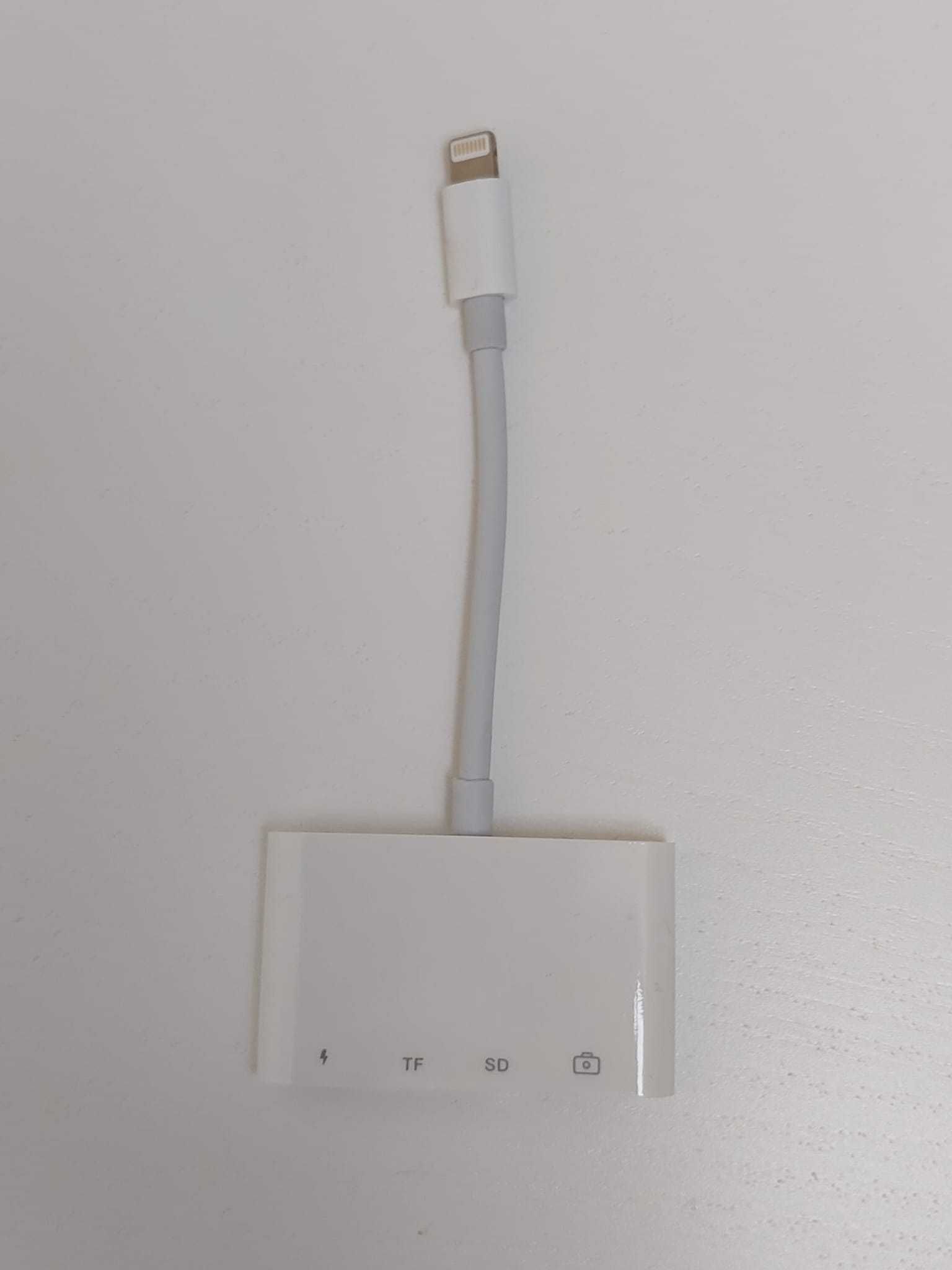 Adapter do czytnika kart SD TF USB do iPhone 4w1