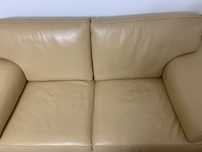 Vendo sofa 2 lugares de estar em pele.