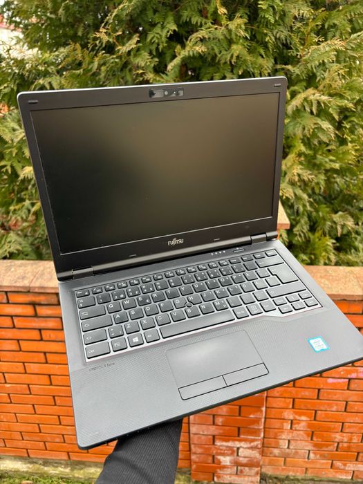 Ноутбук Fujitsu LIFEBOOK E448 14" I3-7020U\8 GB\SSD 256 GB\Гарантія 9м