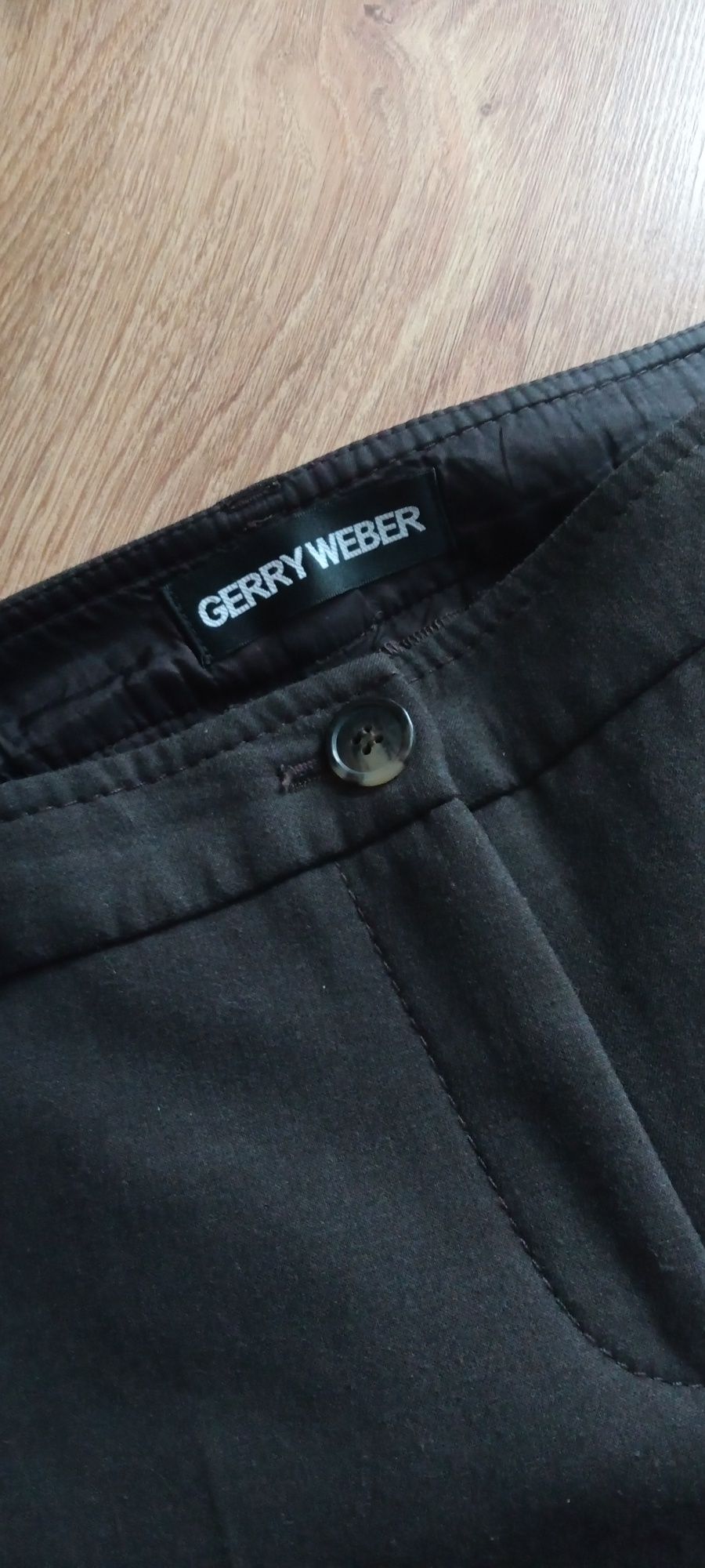 Spodnie z kantem Gerry Weber