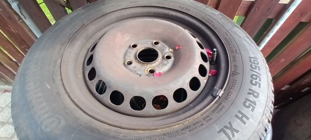 Opony z felgami 5x112 continental 195/65 15 zima 2021 r