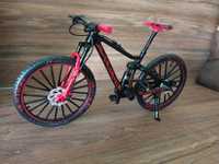 Nowy rower MTB-miniaturka