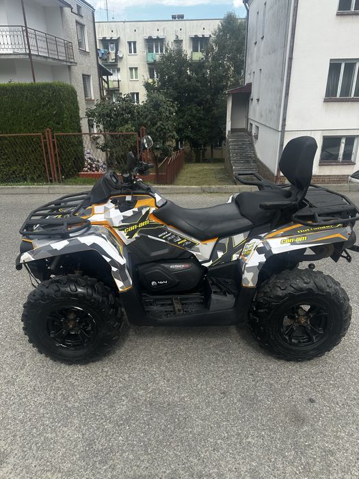 Can Am Outlander 650 MAX 2021 rok