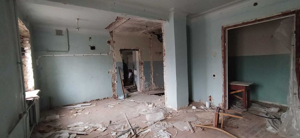 Нежитлове приміщення, площею 100,4 кв.м, м.Кривий Ріг