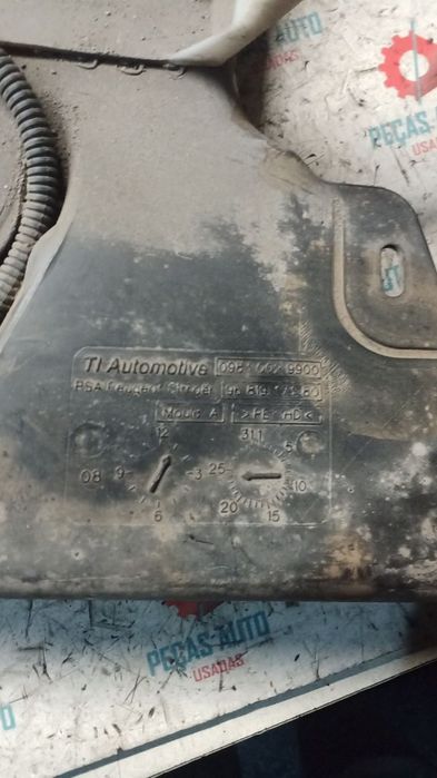 Depósito De Adblue Peugeot 407 (6D_)