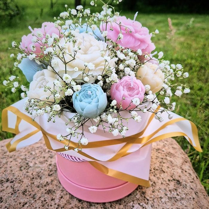 Flowerbox z kwiatowych świec M