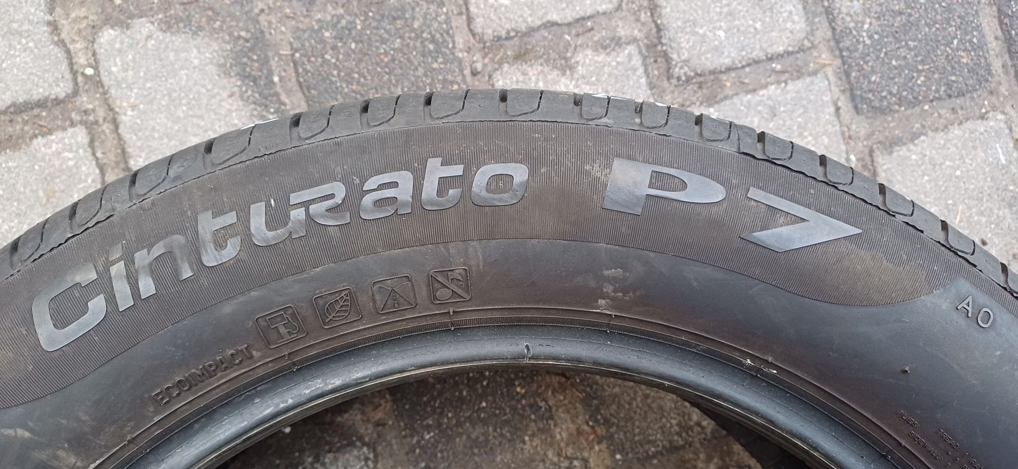 PIRELLI 225/55R17 97Y , pojedyńcza opona letnia.