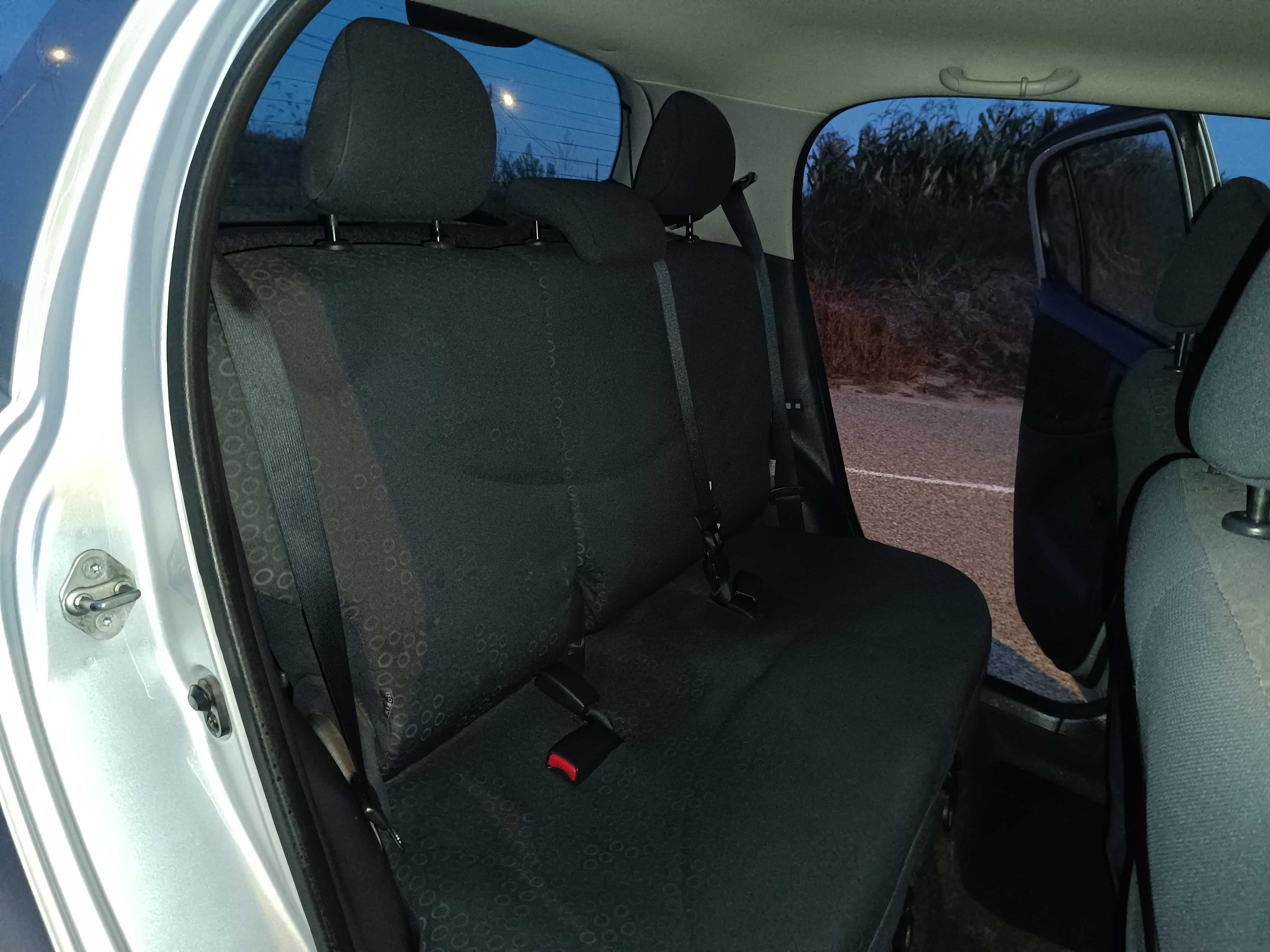 Toyota Yaris 1.0 VVT-i 68CV 159826 Kms-Excelente. Negociável