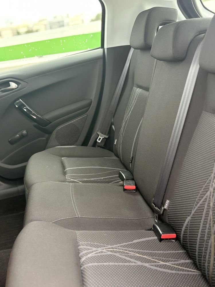 Peugeot 208 1.2 PureTech Style