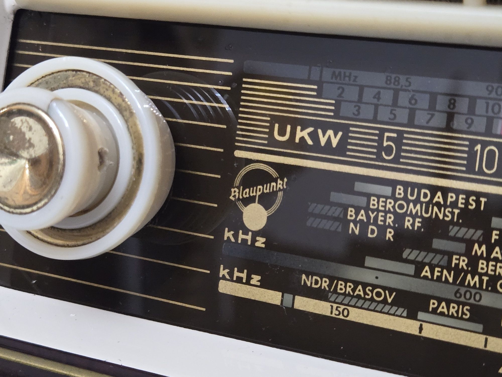 Rádio antigo reparado Blaupunkt