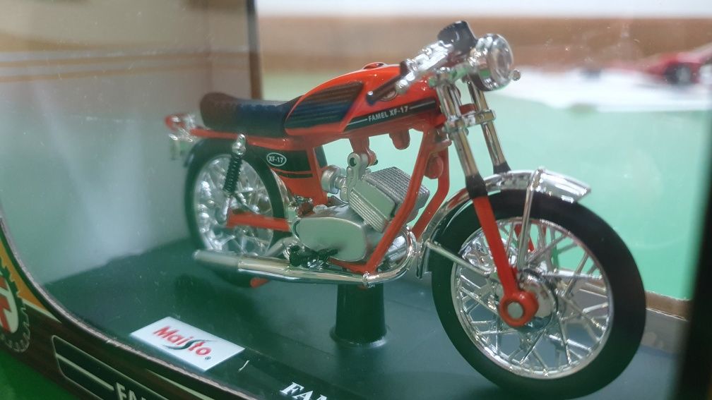 Miniatura Famel XF 17 - VENDIDO