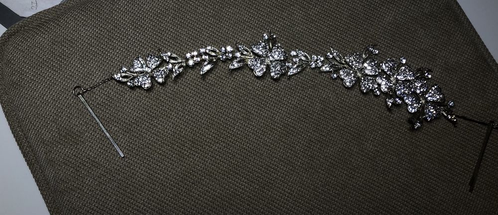 Прикраса для волосся