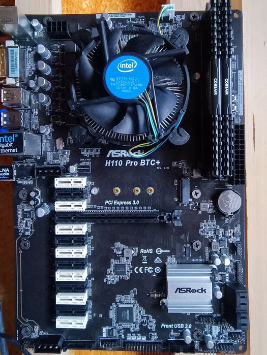 Продам материнскую плату asrock h110 pro btc+