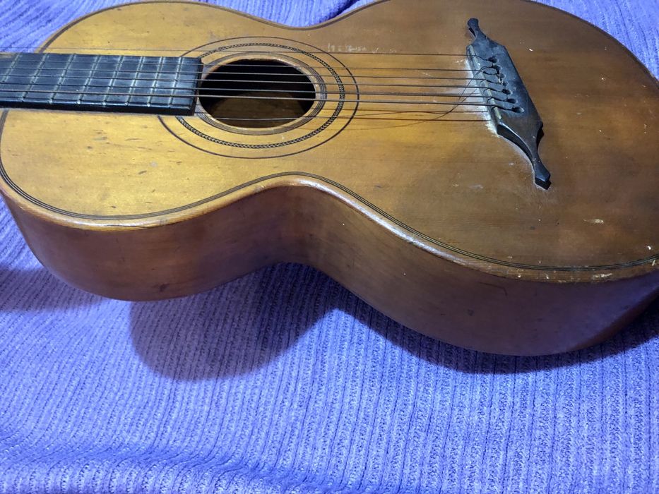 Гітара до 1918 семіструнна.ТОРГ!!!