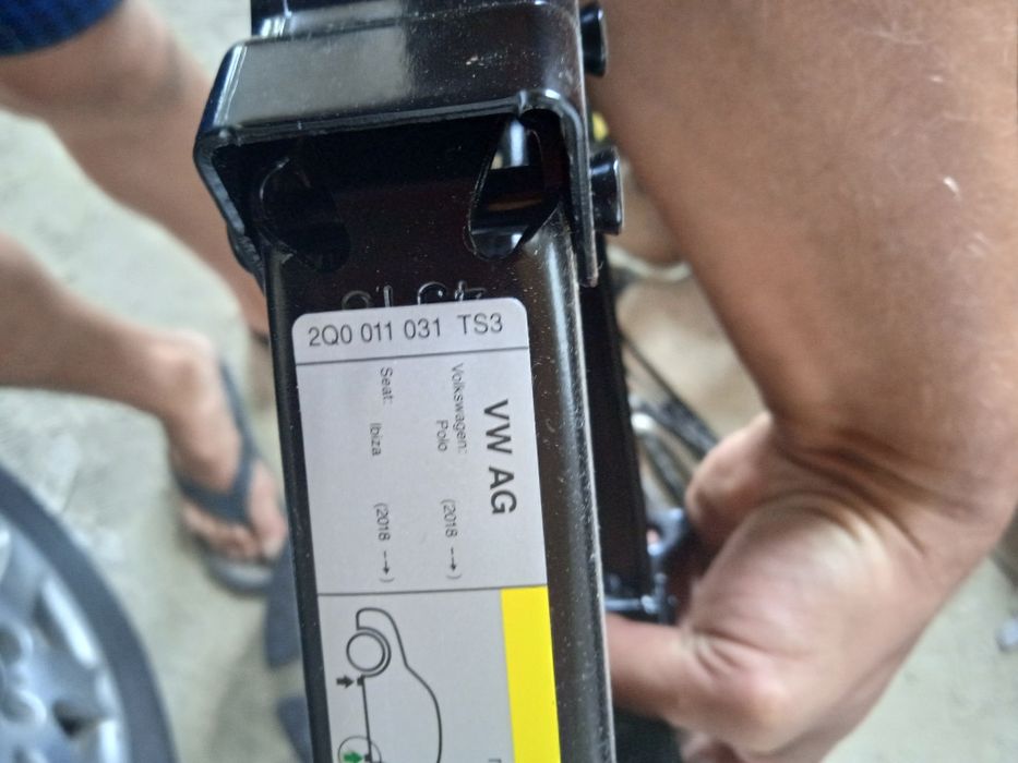 Домкрат vw polo 2018+,seat Ibiza 2018+,skoda fabia 3