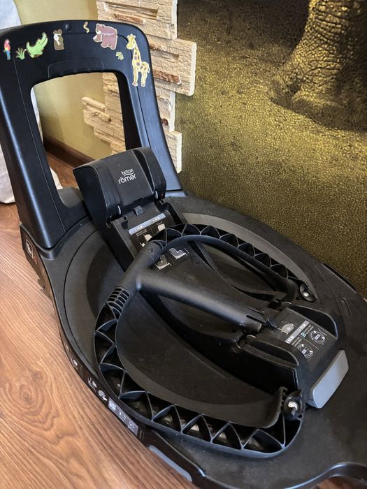 Автолюлька (автокрісло) BRITAX ROMER BABY-SAFE iSENSE з платформою