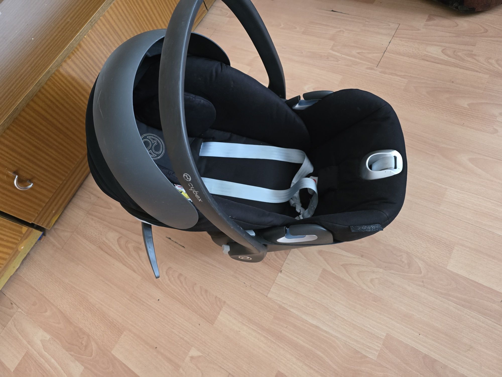 Cybex Cloud Z i-size 45-87 do 13kg + adaptery do wózka