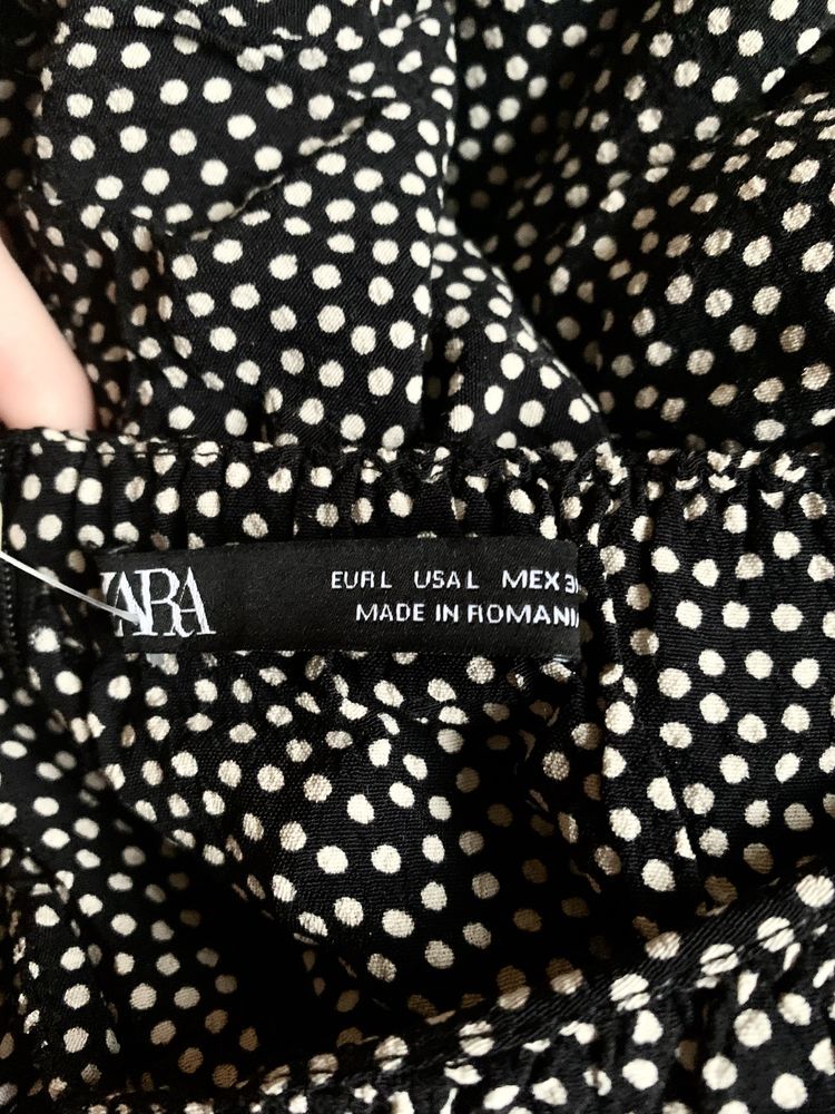 Платье в горошек Zara новое размер L