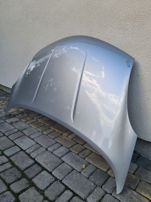 Капот Nissan Note E11 Нісан Ноте 2005-2009