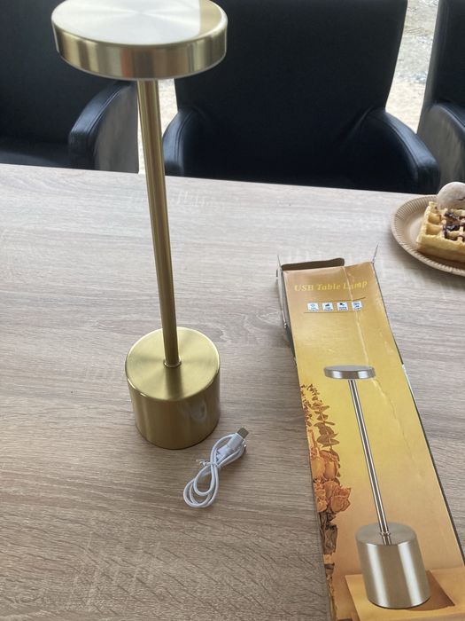 Lampka nocna na stolik stol ledowa na dotyk gastronomiczna led ledowa