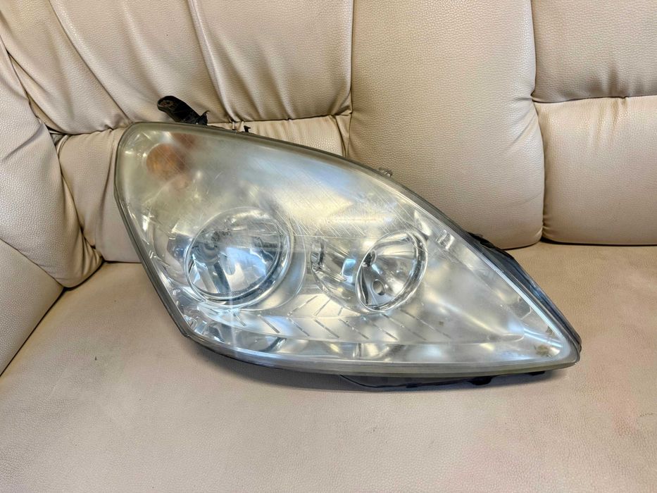 Lift Opel Zafira B Lampa Przednia Prawa ! Europa !