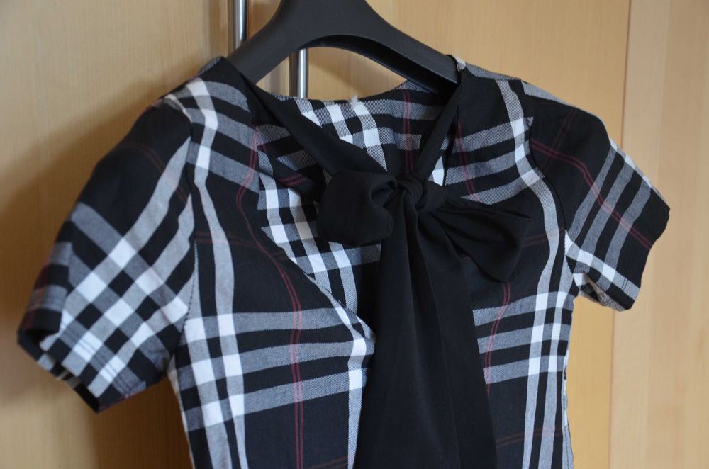 Włoska sukienka w kratę r. 36