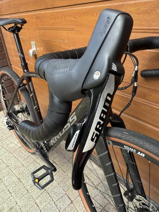 Karbonowy rower gravelowy gravel Kross Esker 7.0 (rama M)