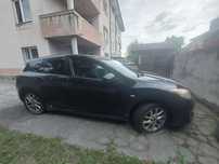 Mazda 3 prawa strona kierowcy. wersja angielska. silnik i automatyczna skrzyni