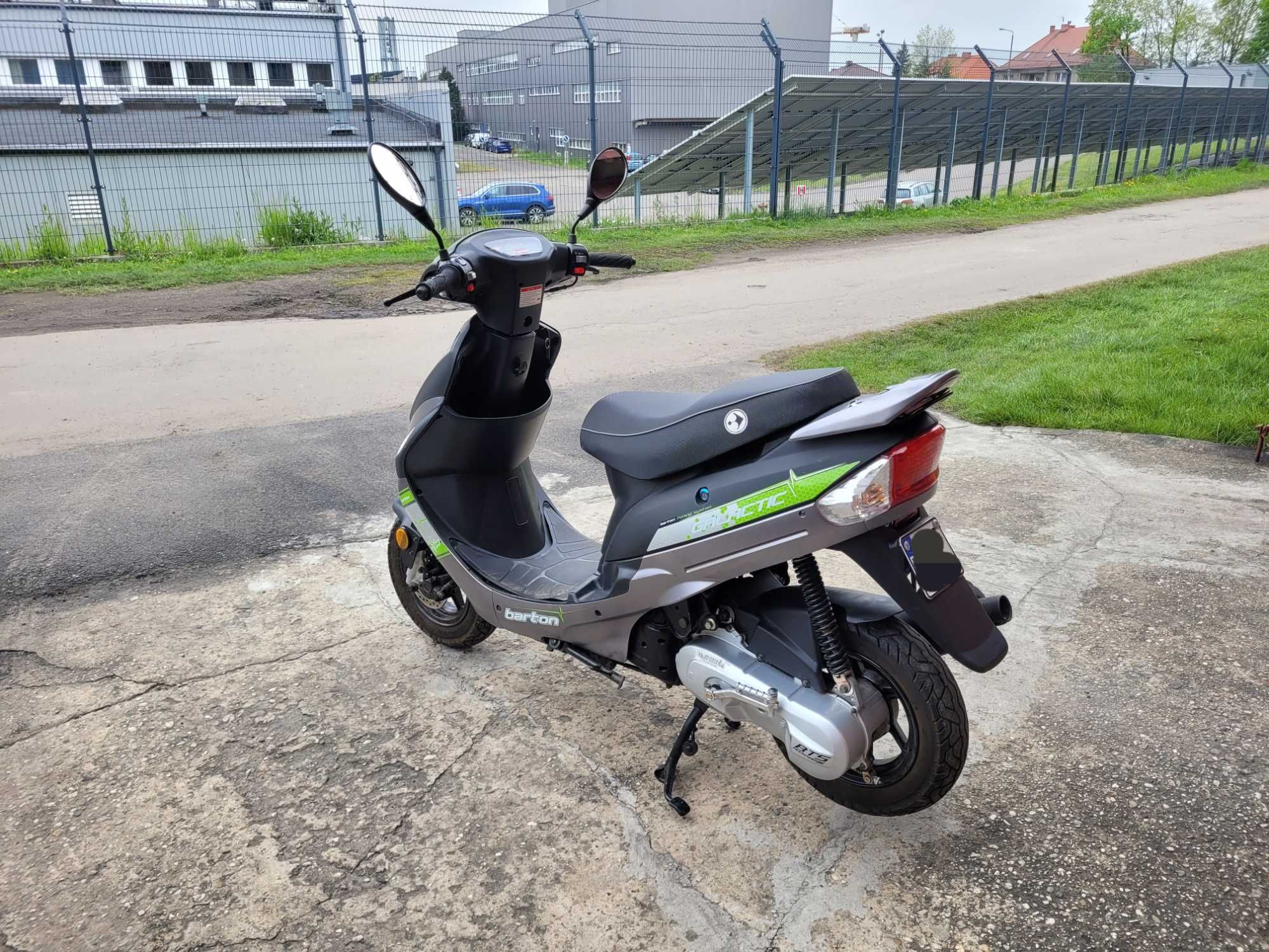 Sprzedam Skuter Barton jak NOWY Woj. Śląskie TRANSPORT lub Kask GRATIS