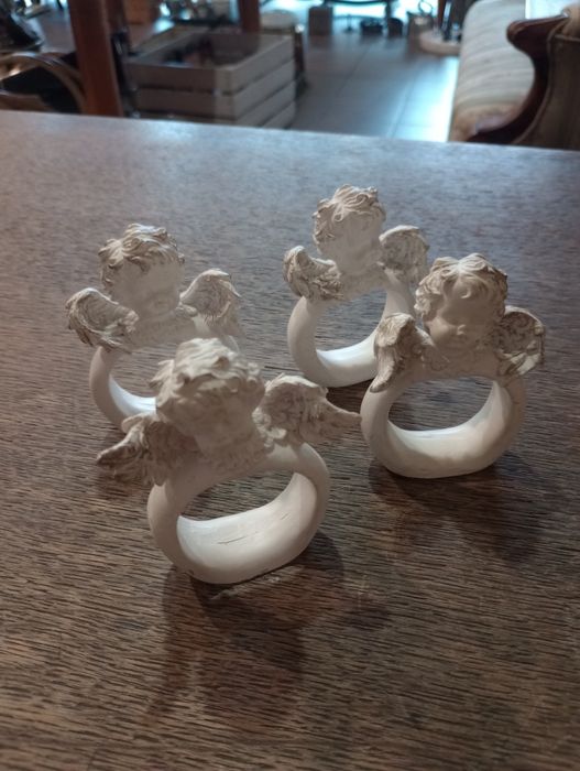 Serwetnik Anioł 4 sztuki Okazja