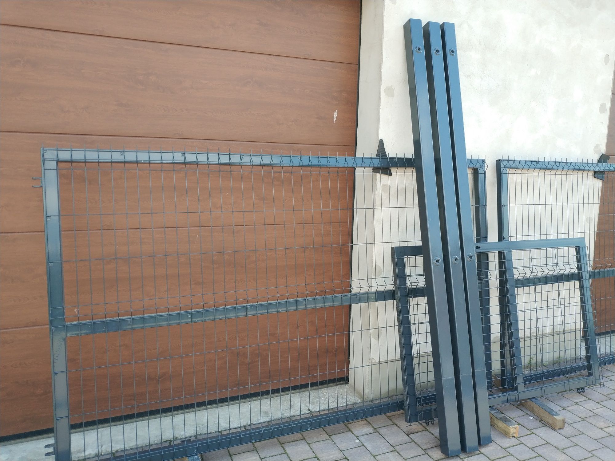 Brama panelowa dwuskrzydłowa, OCYNKOWANA OGNIOWO