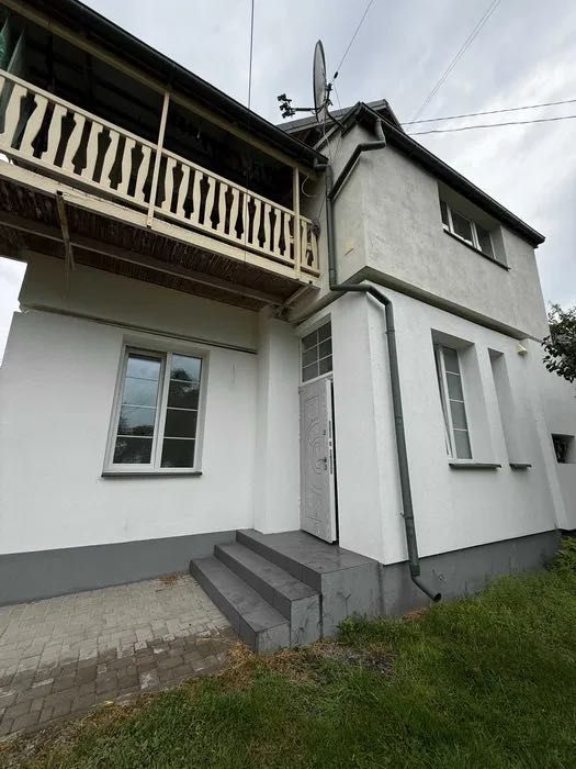 Оренда 1 кімнатної квартири + кухня вітальня у Брюховичах
