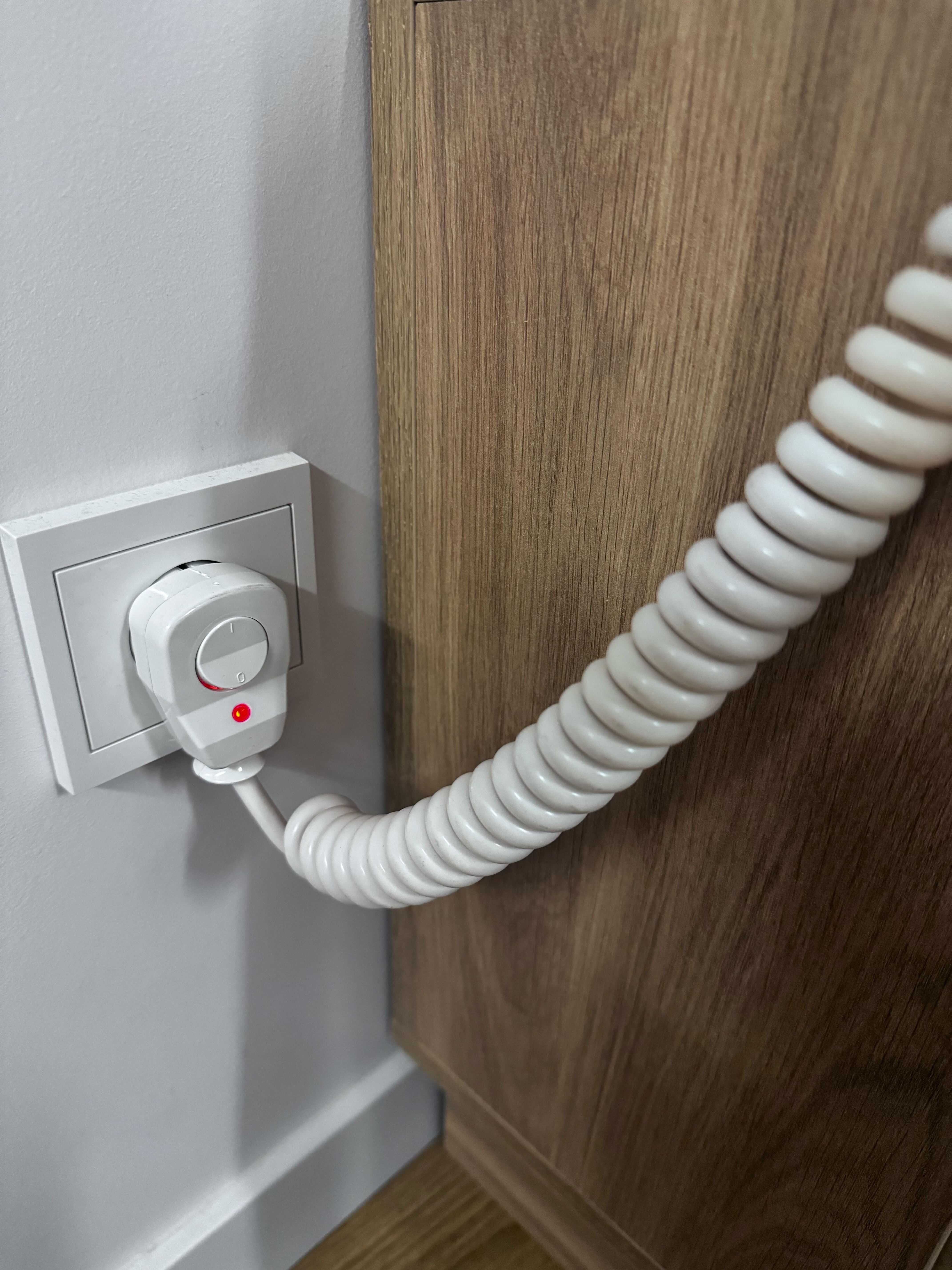 Сушарка для рушників електрична Instal Prokect 620x400 біла