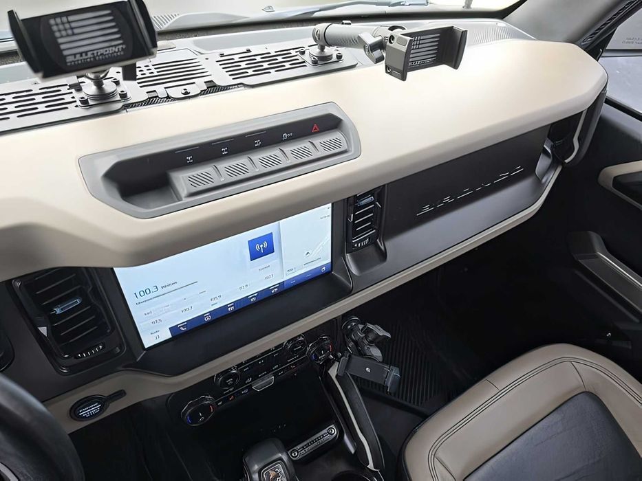 Ford Bronco      2022