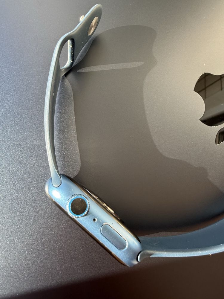 Apple Watch Series 7 Blue Aluminum Case