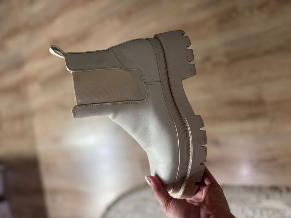 Бежеві челсі(осінь)