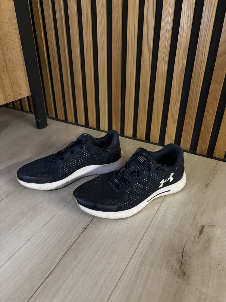 Buty under armor roz.44