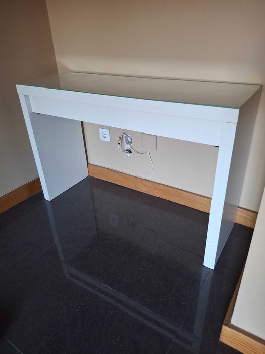 Vendo Móvel, _ Aparador,  como NOVO!