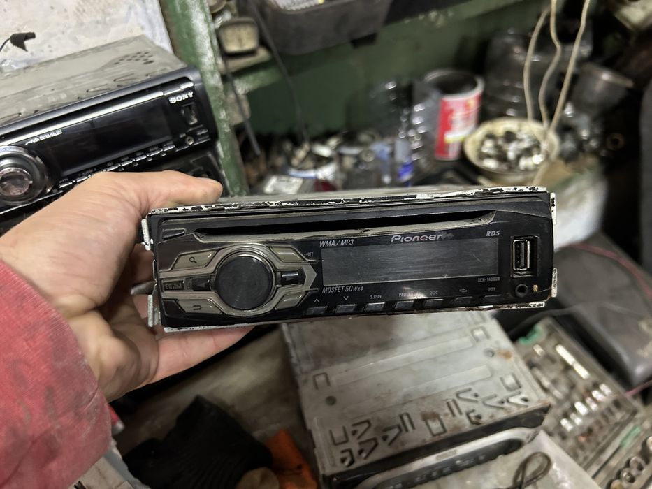 Автомагнітоли + динаміки