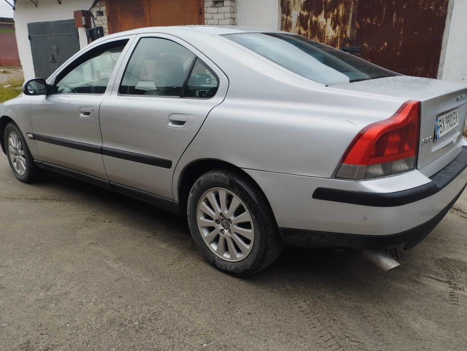 Вольво 2.4 газ бензин, АКПП,2001р