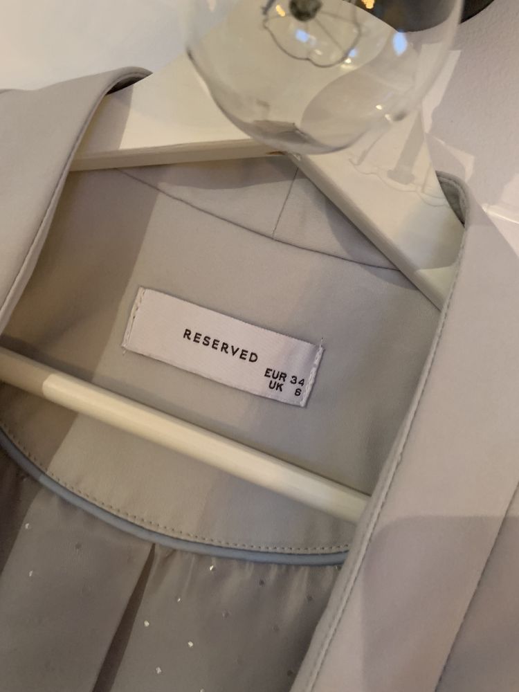 Szary żakiet Reserved rozmiar 34
