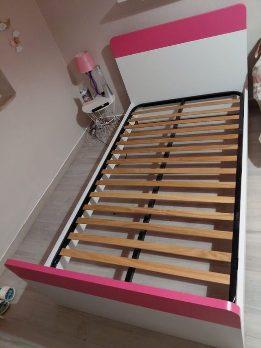 Cama de Madeira Maciça, Branca e cor de rosa, 200 X 116 cm com Estrado