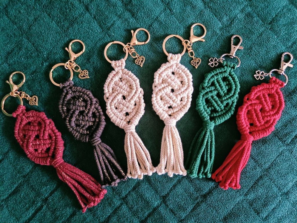 Breloki ze sznurka Boho, upominek, prezent, podziękowanie złoto, srebr