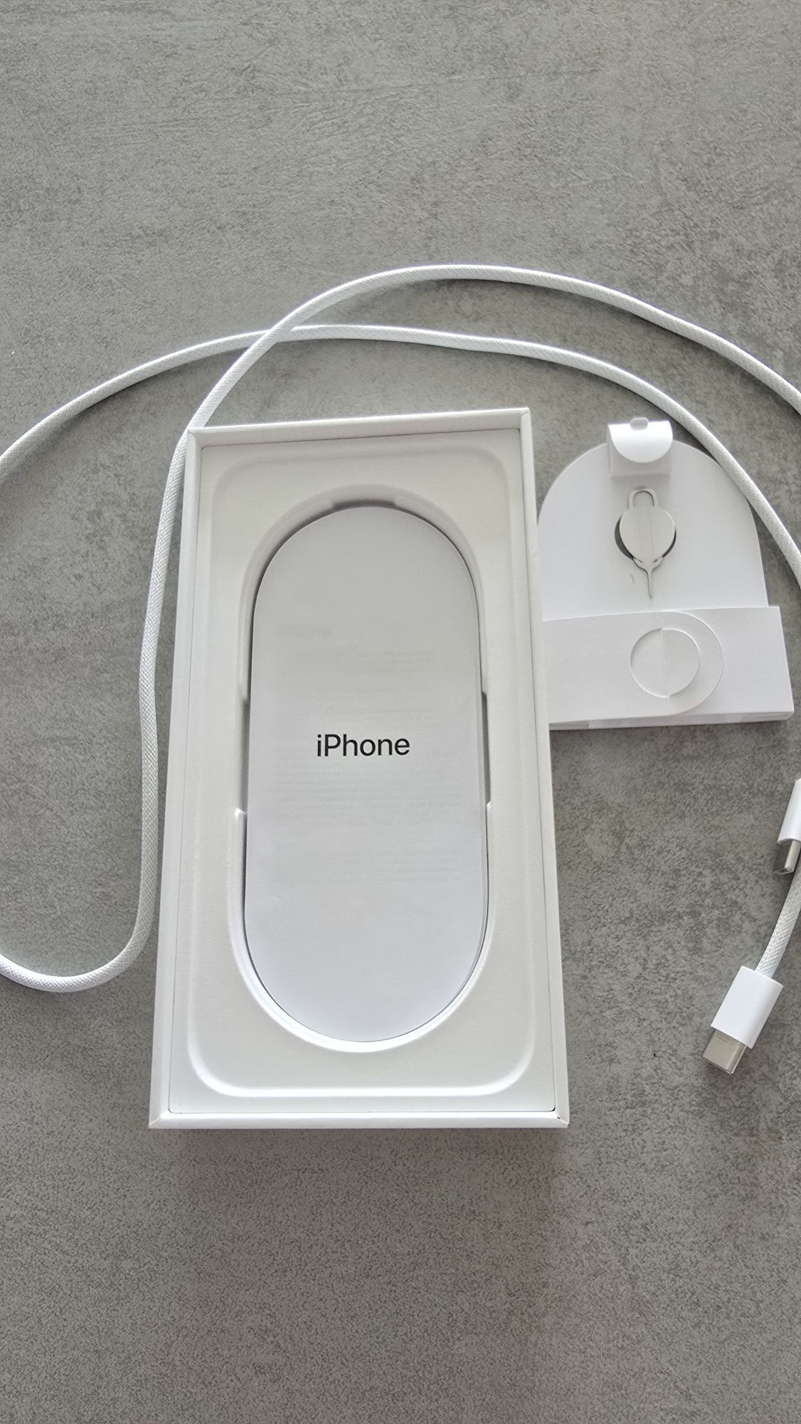 iPhone 16e na gwarancji