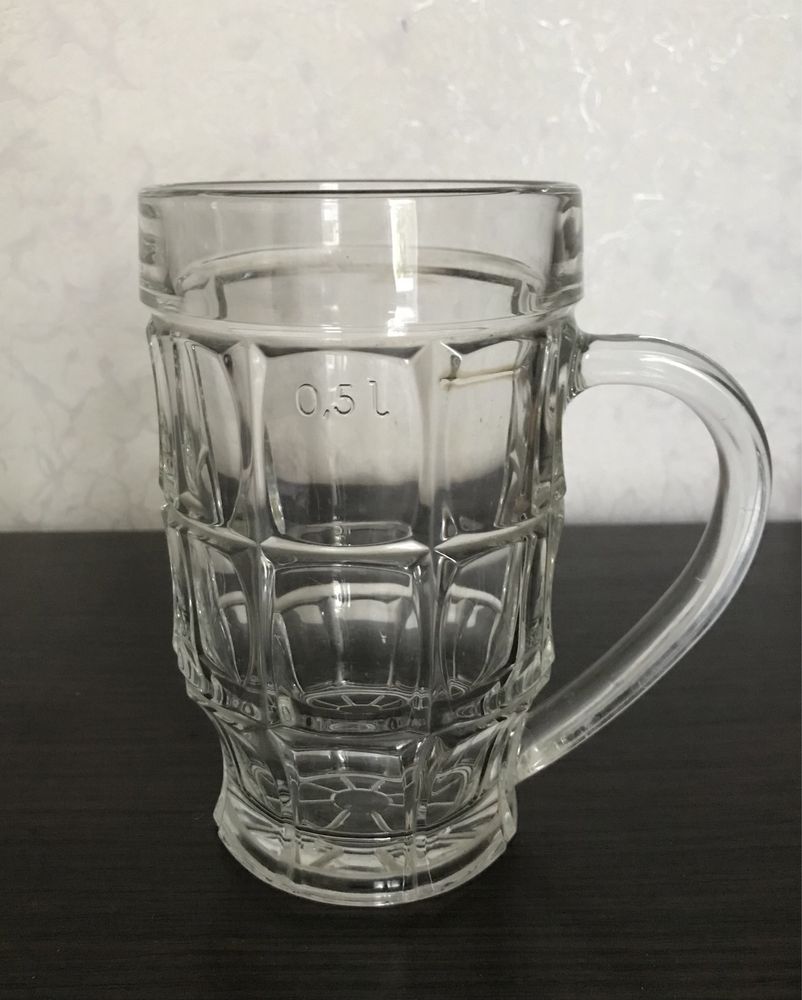 Продам пивной бокал 0,5 л.