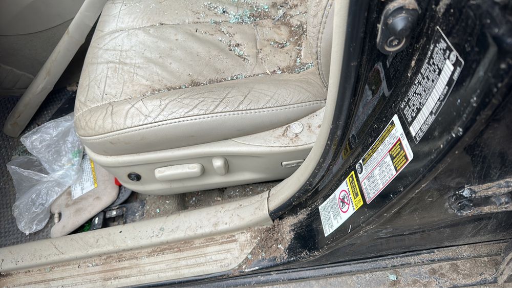 Продам салон,сиденья,сидухи Toyota Camry 40