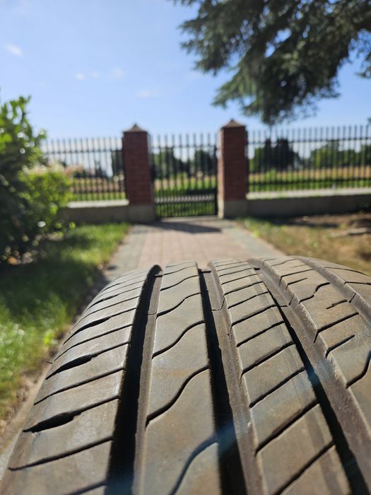 4x opony letnie 215/55R17 Goodyear Efficient Grip Performance 2